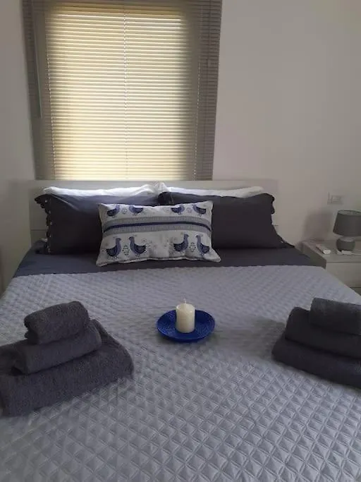 Casa Vacanze Con Giardino I Girasoli - Cin It 09006 - 9 C 2000 R4042- Sorso 0*,  Italien