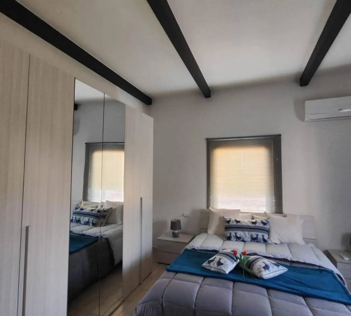 Casa Vacanze Con Giardino I Girasoli - Cin It 09006 - 9 C 2000 R4042- Sorso Lägenhet