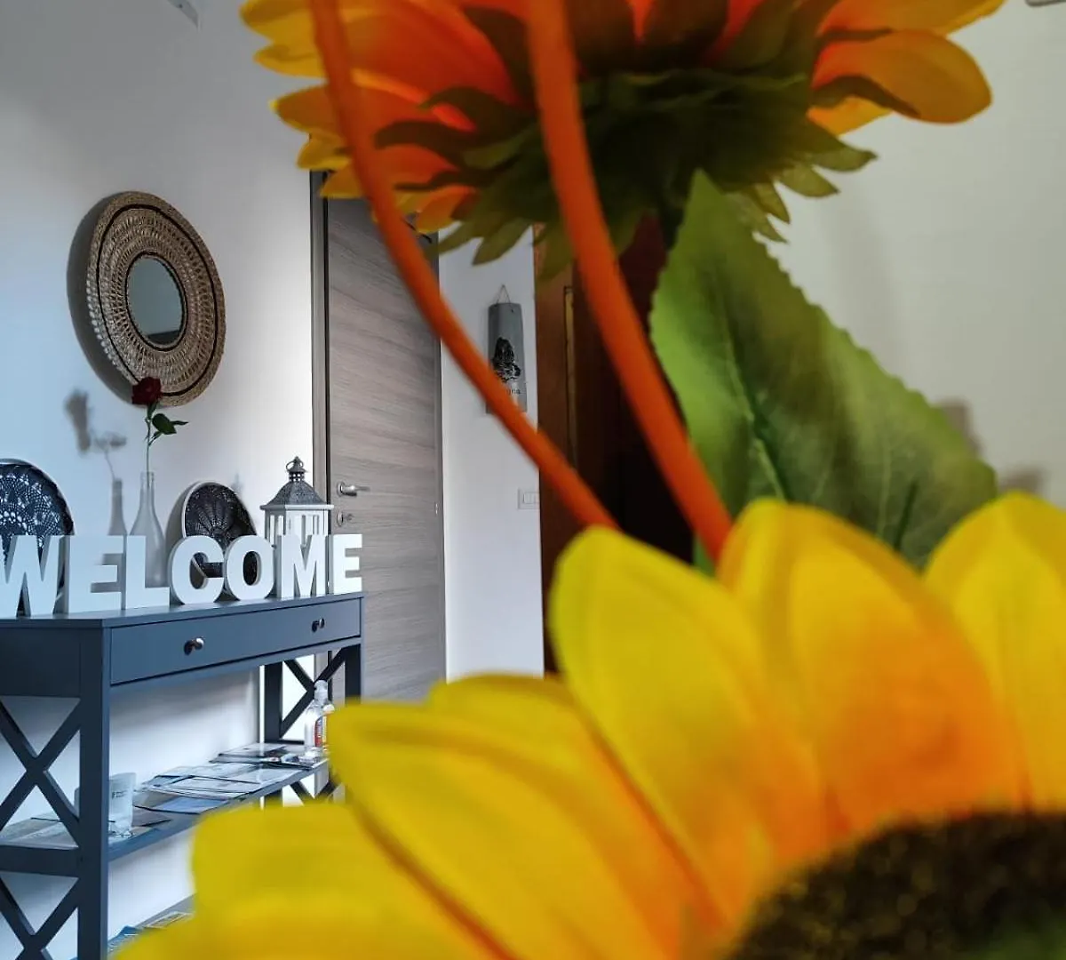 Casa Vacanze Con Giardino I Girasoli - Cin It 09006 - 9 C 2000 R4042- Sorso Lägenhet